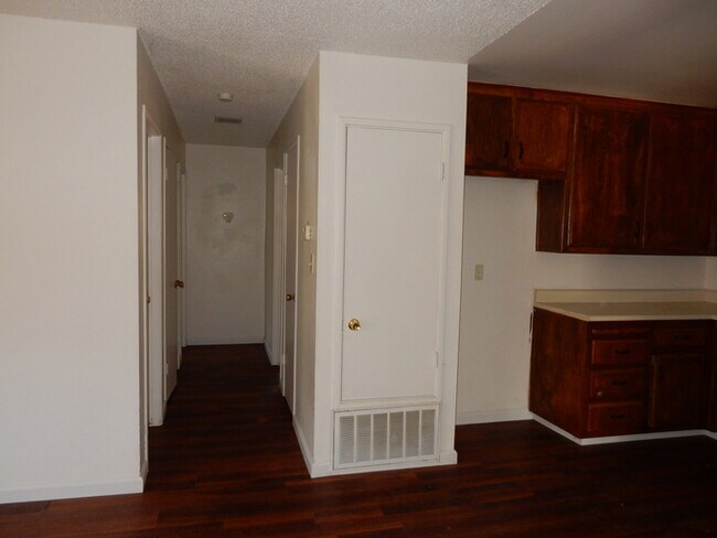 Foto del edificio - 2/2 Duplex in Fair Oaks