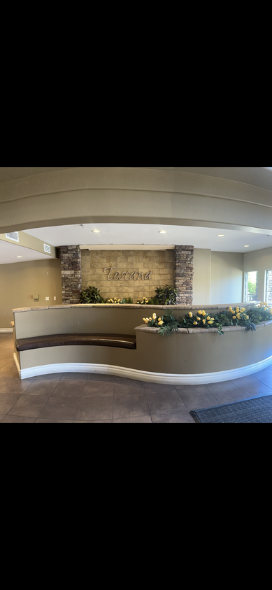 Foto principal - 5450 E Deer Valley Dr