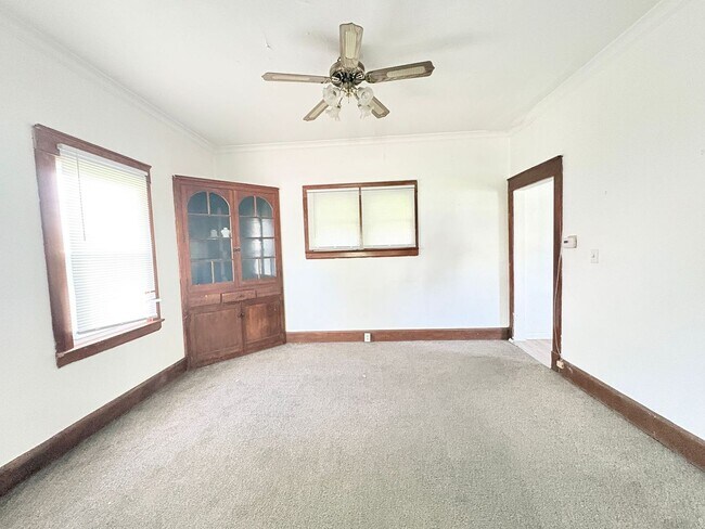 Foto del edificio - 1809 Oakwood Ave