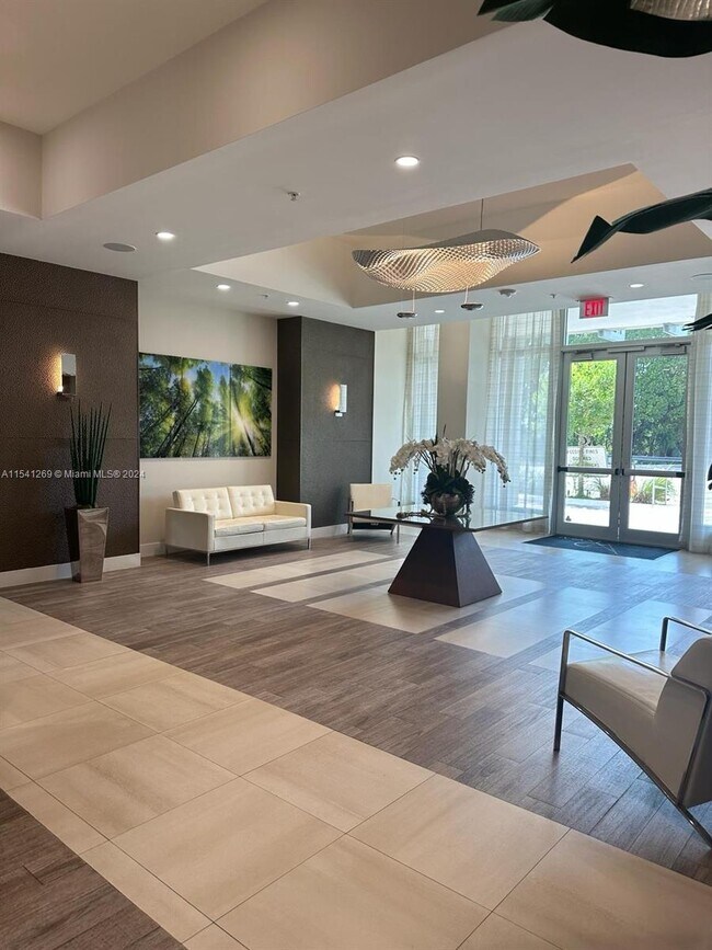 Foto del edificio - 7875 NW 107th Ave