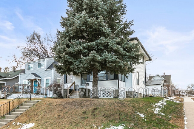 Photo - 3228 Fontenelle Blvd House