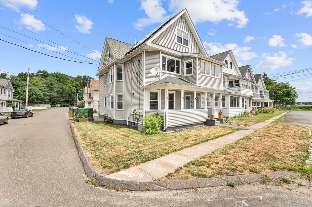 Foto principal - 768 Stratford Ave