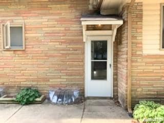 Foto principal - 832 Farnsworth Rd