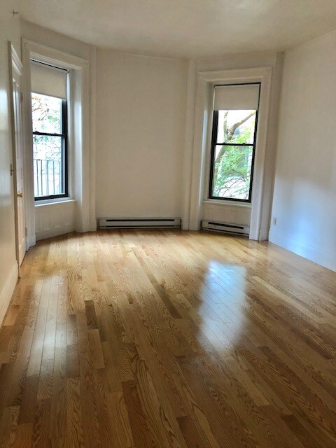 Foto del edificio - 253 Newbury St