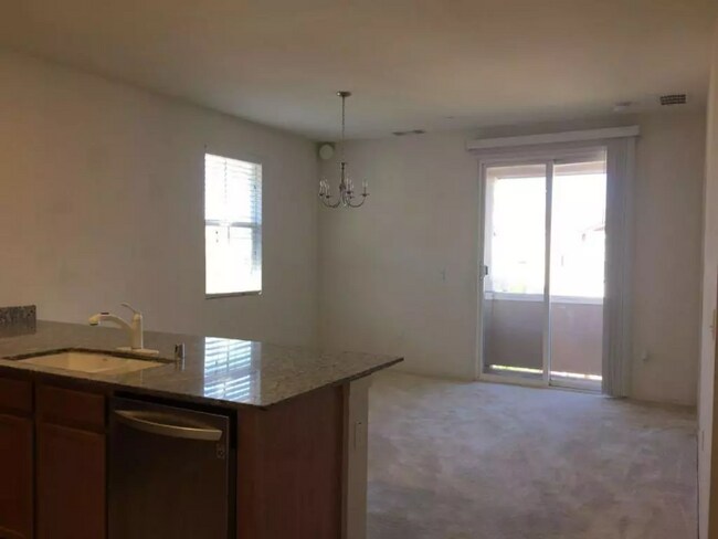 Building Photo - 209 Elworthy Ranch Cir