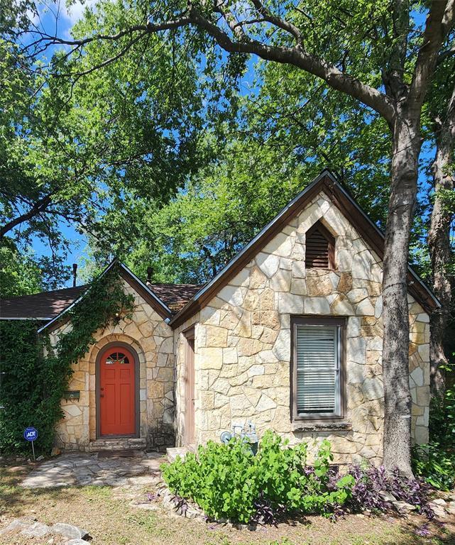 Foto principal - 1704 Dexter St