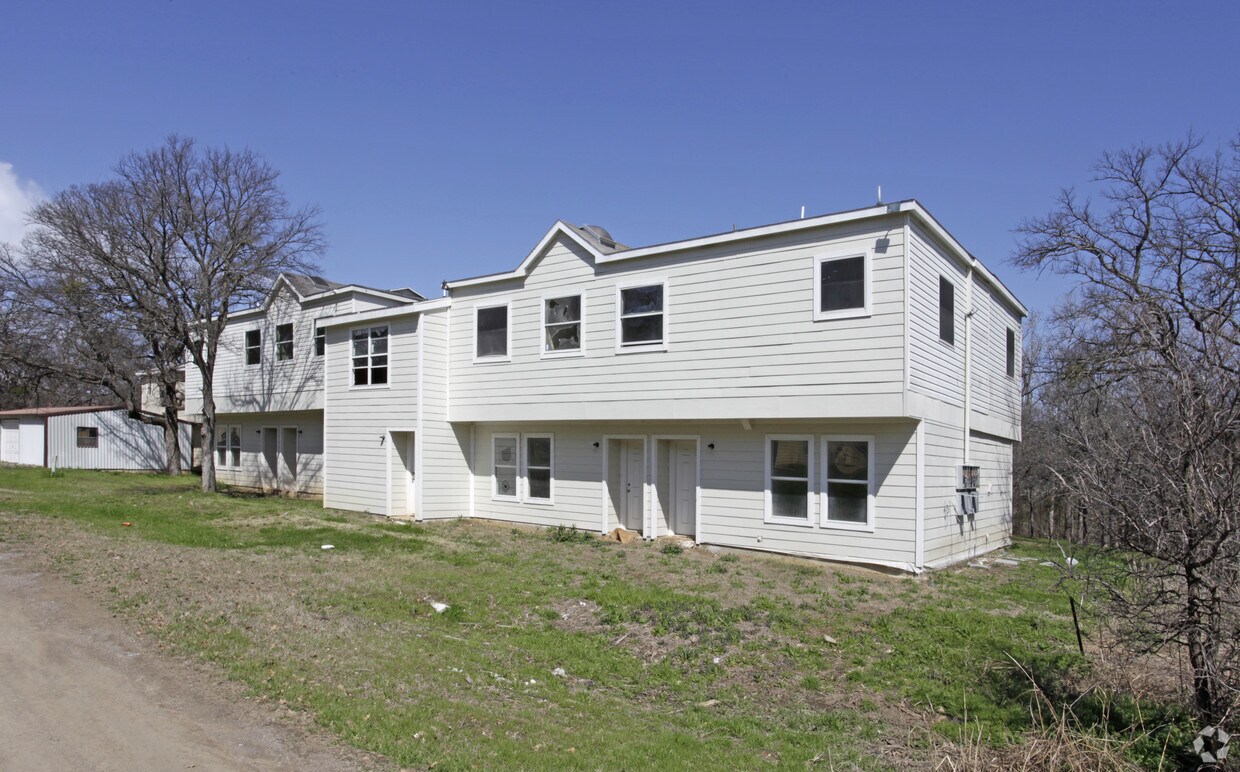 9725 Sycamore St, Little Elm, TX 75068 Apartments Little Elm, TX