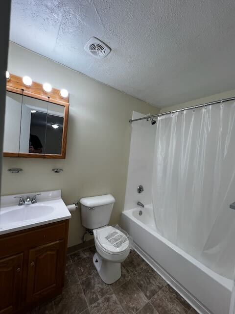 Foto del edificio - 1 Adams Cir