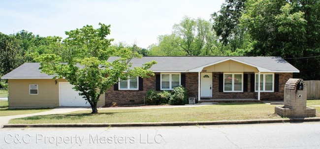 Building Photo - 5342 Kingsberry St
