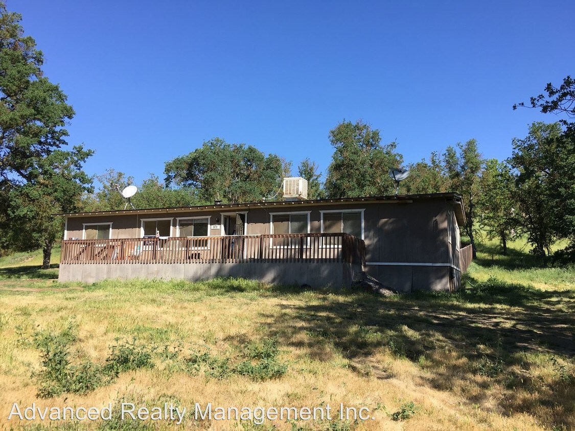 Primary Photo - 2 br, 2 bath House - 1519 Poso Flat Rd