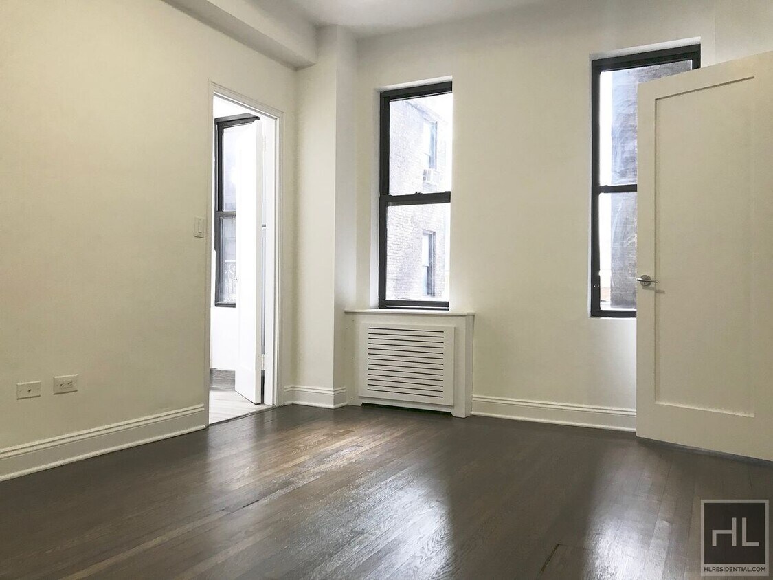 Building Photo - EAST 46 STREET
