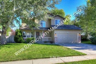 Building Photo - 520 N Shady Grove Way