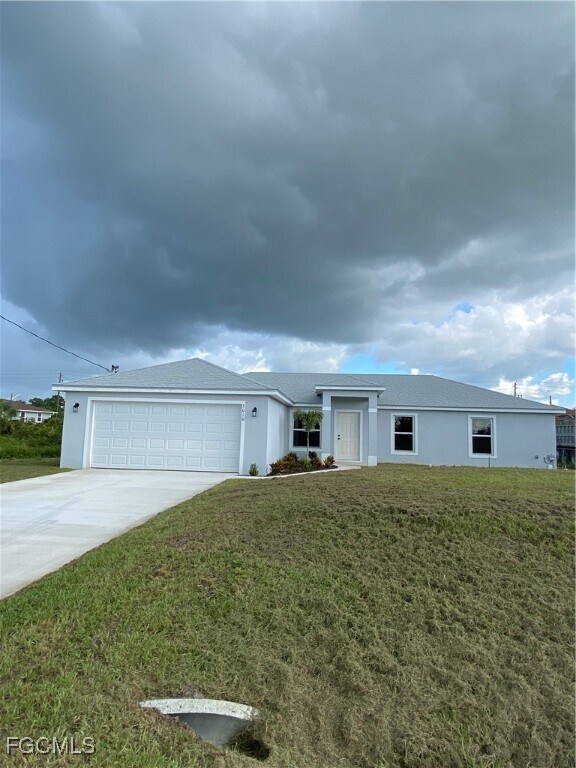 Foto principal - 3010 67th St W
