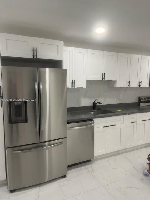 Foto del edificio - 5831 NW 9th Ave