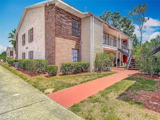 Foto del edificio - 21032 Voyager Blvd