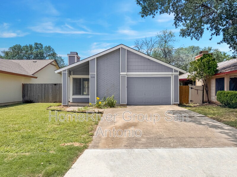 Foto principal - 9510 Bowen Dr