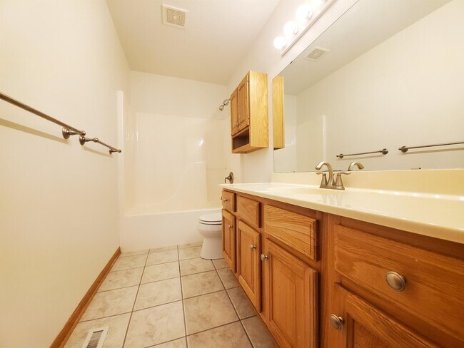 Foto del edificio - 3578 Ironwood Ln