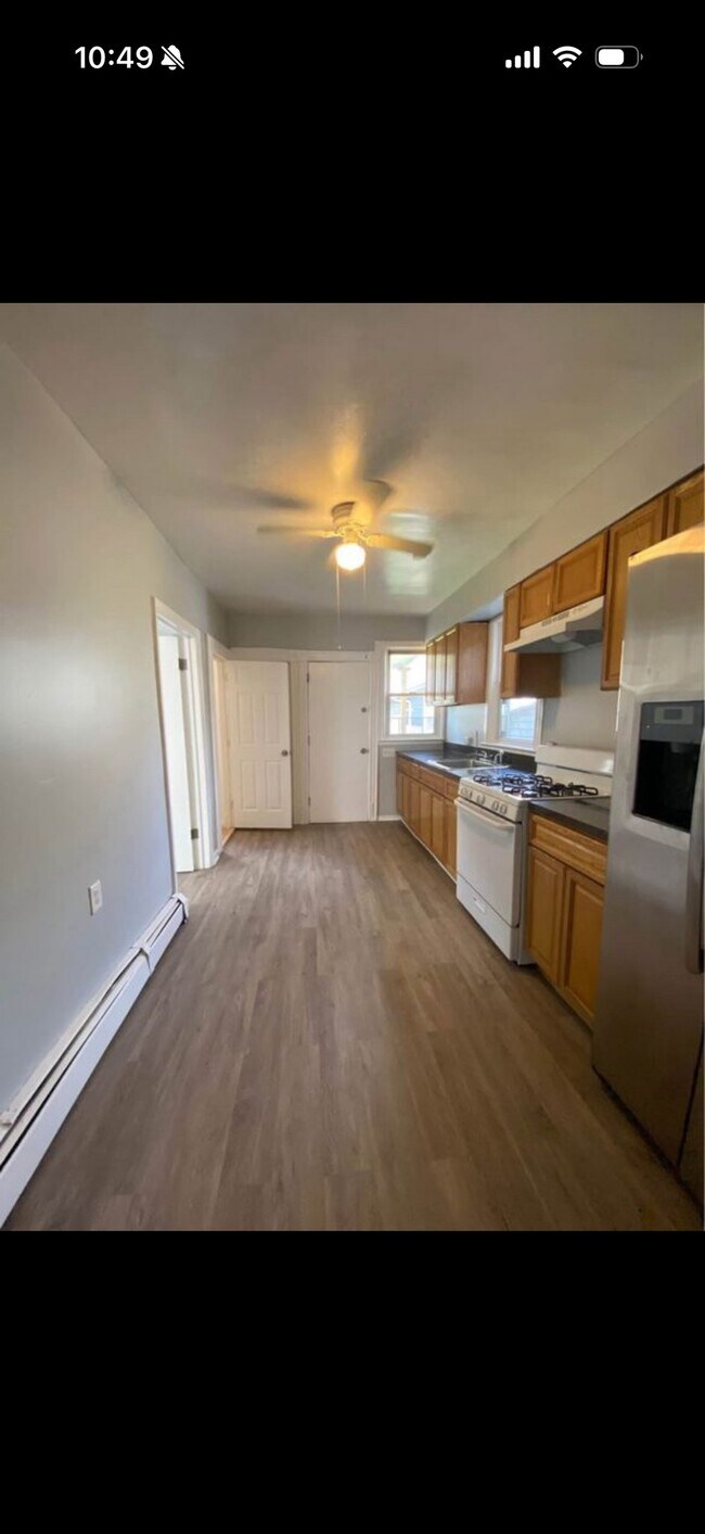 Foto del edificio - 658 E 28th St