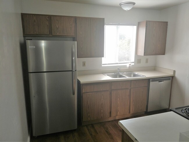 Foto del edificio - M&J Properties 161