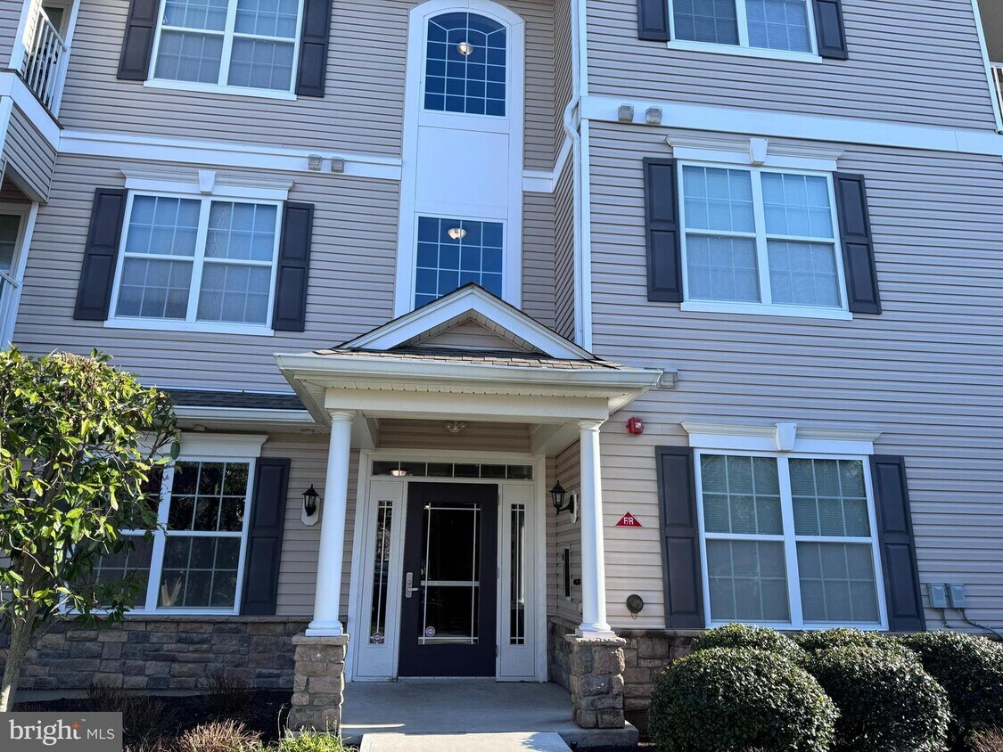 638 Timberlake Dr, Trenton, NJ 08618 Apartment for Rent in Trenton