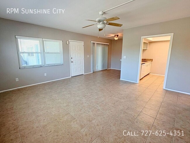 Building Photo - 1106 Pass a Grille Way