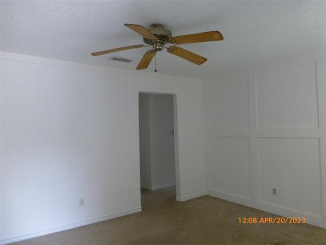 Foto del edificio - 4230 Harvey Dr