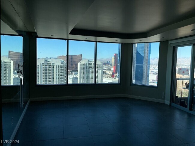 Foto del edificio - 222 Karen Ave