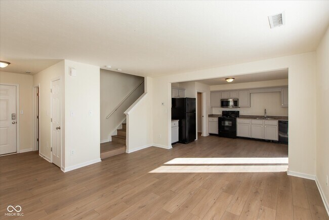 Building Photo - 1051 Taurus Ct