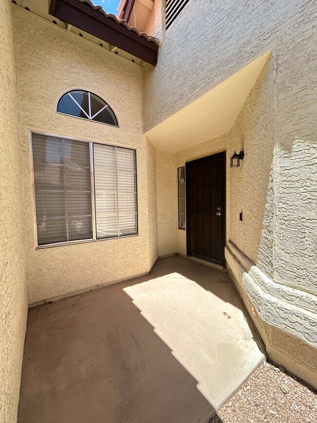 Foto del edificio - Chandler 3 Bed/ 2 Bath Single Story Home