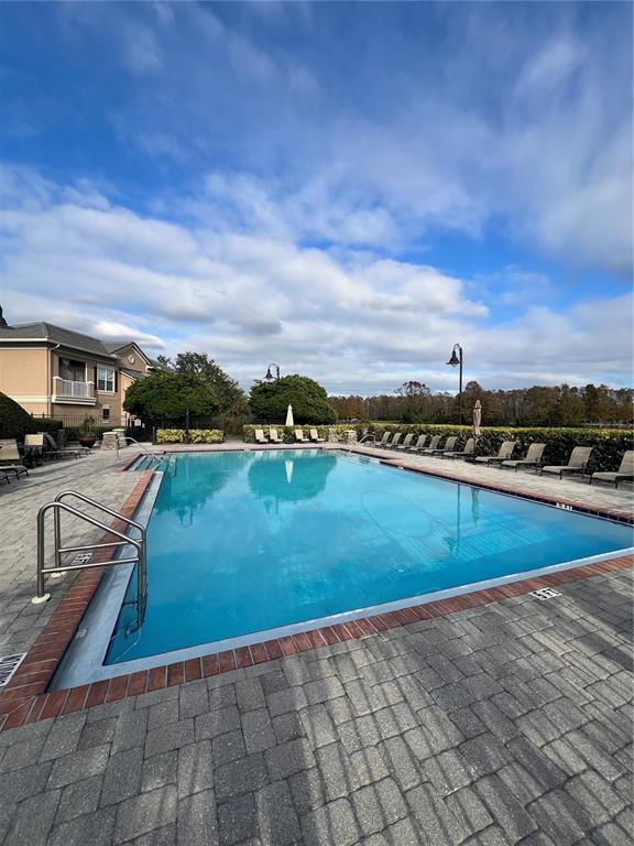 Foto del edificio - 14353 Fredricksburg Dr