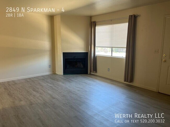 Building Photo - 2849 N Sparkman Blvd