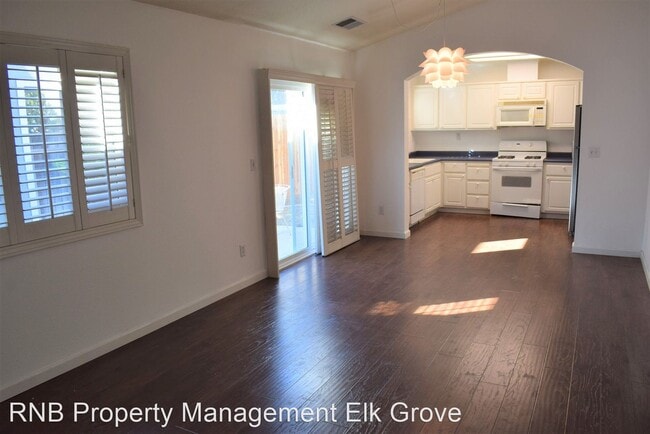 Building Photo - 2 br, 2 bath House - 6377 Laguna Mirage Lane