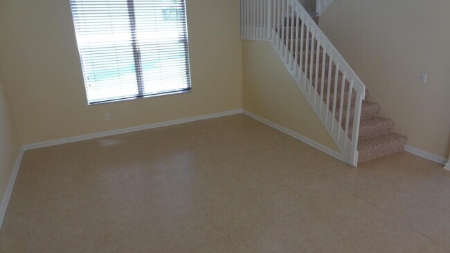 Building Photo - 5404 Sunseeker Blvd