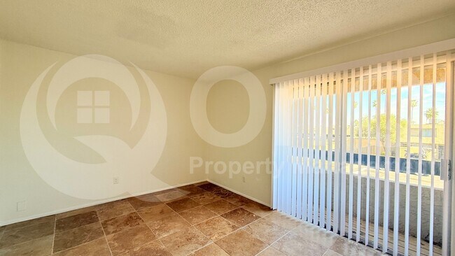 Foto del edificio - 2664 N 43rd Ave