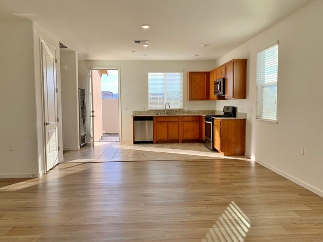 Foto del edificio - 1805 Monroe Ct