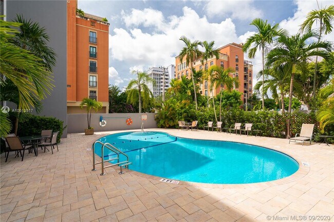 Building Photo - 650 Coral Way