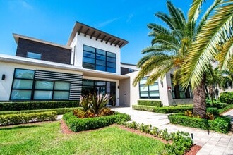 Clubhouse/Office - Legacy Lake Vista