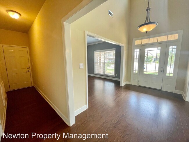 Foto del edificio - 5 br, 3.5 bath House - 107 Beacher Court