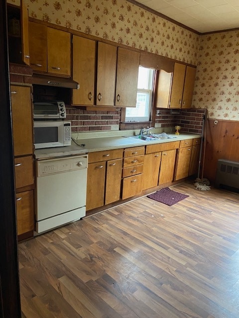 Building Photo - 2104 Camanche Ave