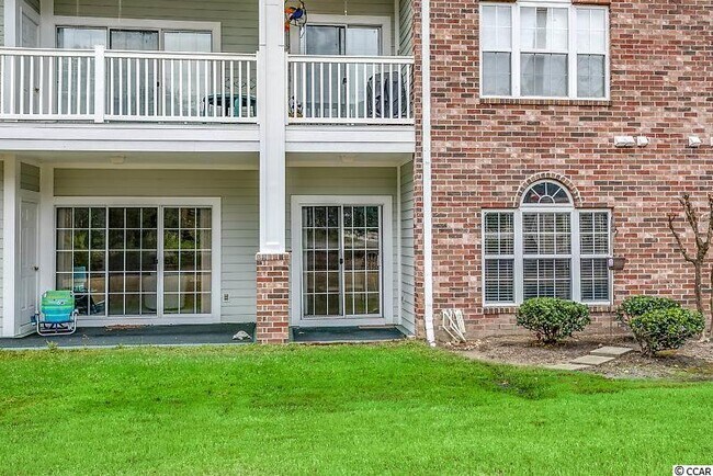 Foto del edificio - 670 Riverwalk Dr