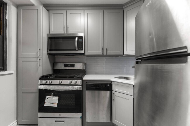 Foto del edificio - 61-15 98th St