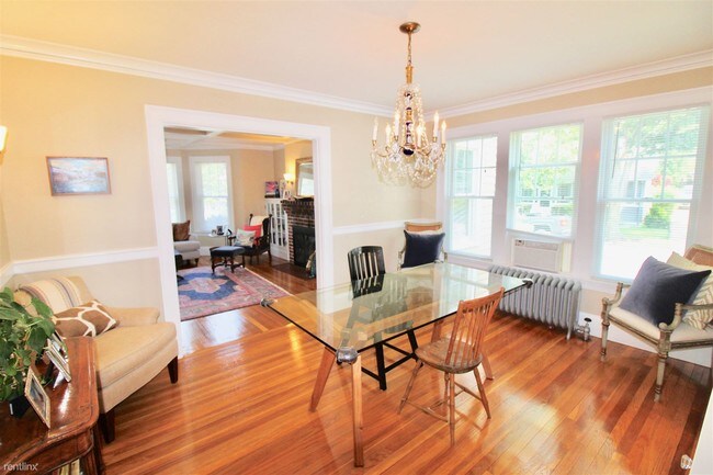 Building Photo - 2 br, 1 bath  - 25 York Rd