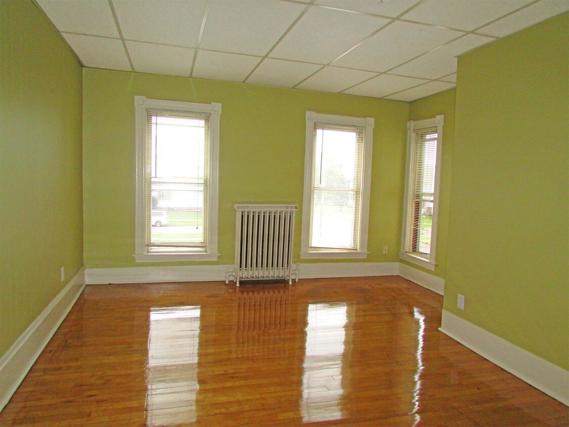 Foto principal - 1709 1/2 John Ave