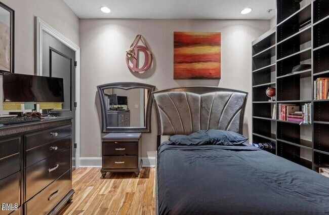Foto del edificio - 400 W North Street Unit 10174037