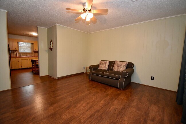 Foto del edificio - 4 Bedroom, 1.5 Bath Home in Ruston