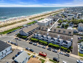 Building Photo - 621 Ocean Ave N