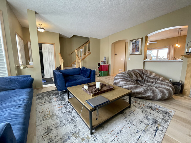 Living Room - 2777 Arona St
