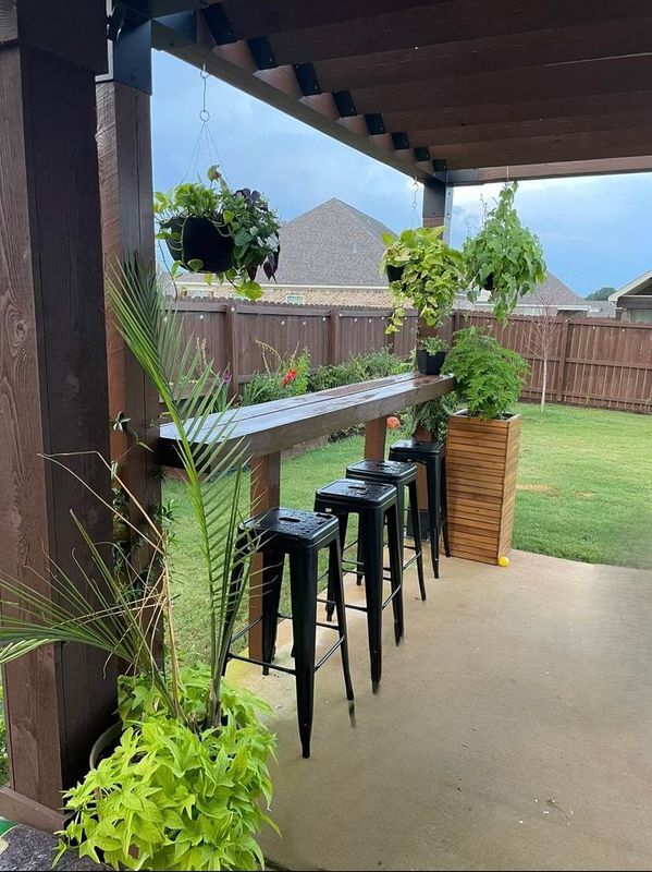 Foto del edificio - 120 Herman Dr