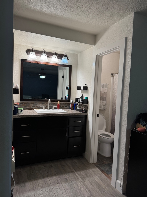 Foto del edificio - 1474 N Erin Ave