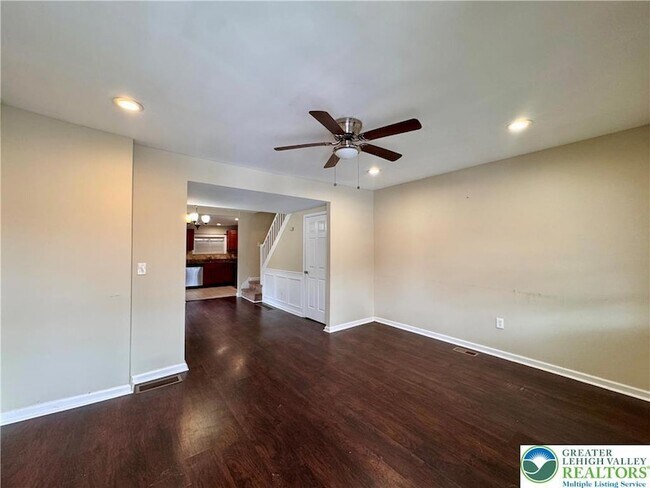 Foto del edificio - 207 Spring St